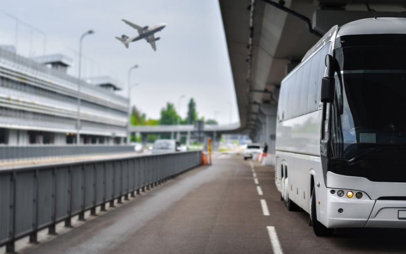 Los 4 aeropuertos cercanos al puerto de cruceros de Puerto Cañaveral: lo que necesita saber Los 4 aeropuertos cercanos al puerto de cruceros de Puerto Cañaveral: lo que necesita saber