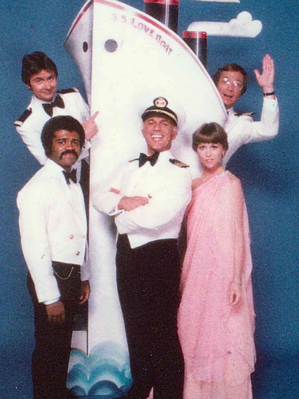 Lauren Tewes: La historia no contada de la actriz de Love Boat detrás de la directora de cruceros Julie McCoy Lauren Tewes: La historia no contada de la actriz de Love Boat detrás de la directora de cruceros Julie McCoy