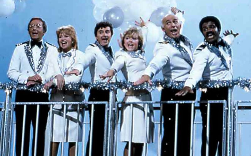 Lauren Tewes: La historia no contada de la actriz de Love Boat detrás de la directora de cruceros Julie McCoy Lauren Tewes: La historia no contada de la actriz de Love Boat detrás de la directora de cruceros Julie McCoy