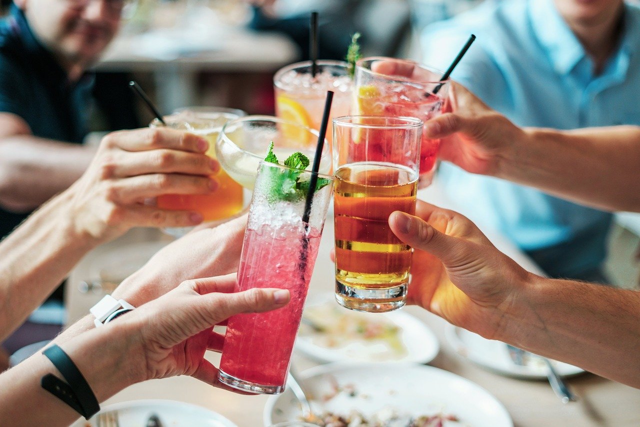 Paquetes de bebidas y precios para el Crucero Carnival 2023/24