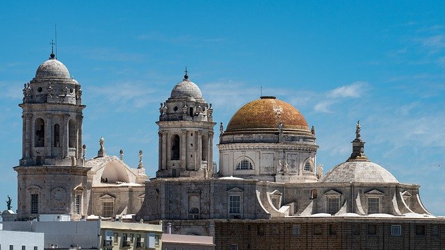Puertos de cruceros en España