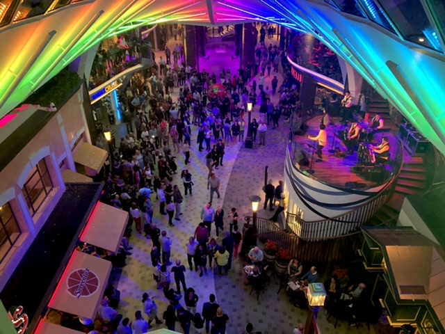 Symphony of the Seas, todo lo que necesitas saber Symphony of the Seas, todo lo que necesitas saber