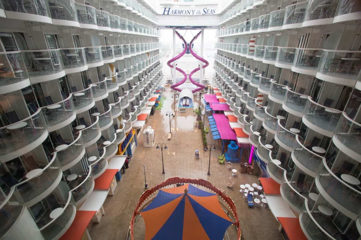 Cómo elegir las mejores cabinas de crucero para familias