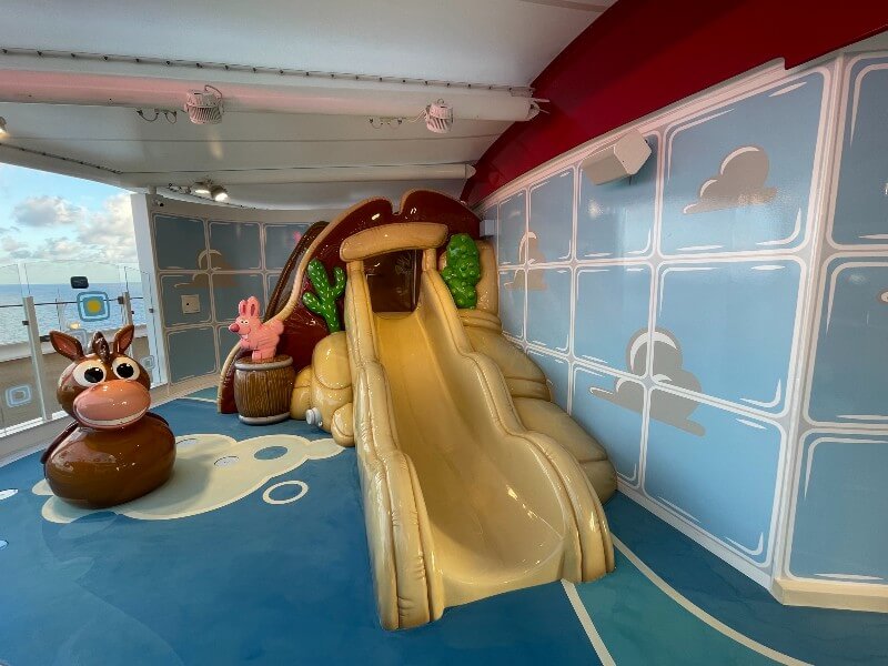 Toboganes acuáticos de cruceros de Disney: la guía definitiva