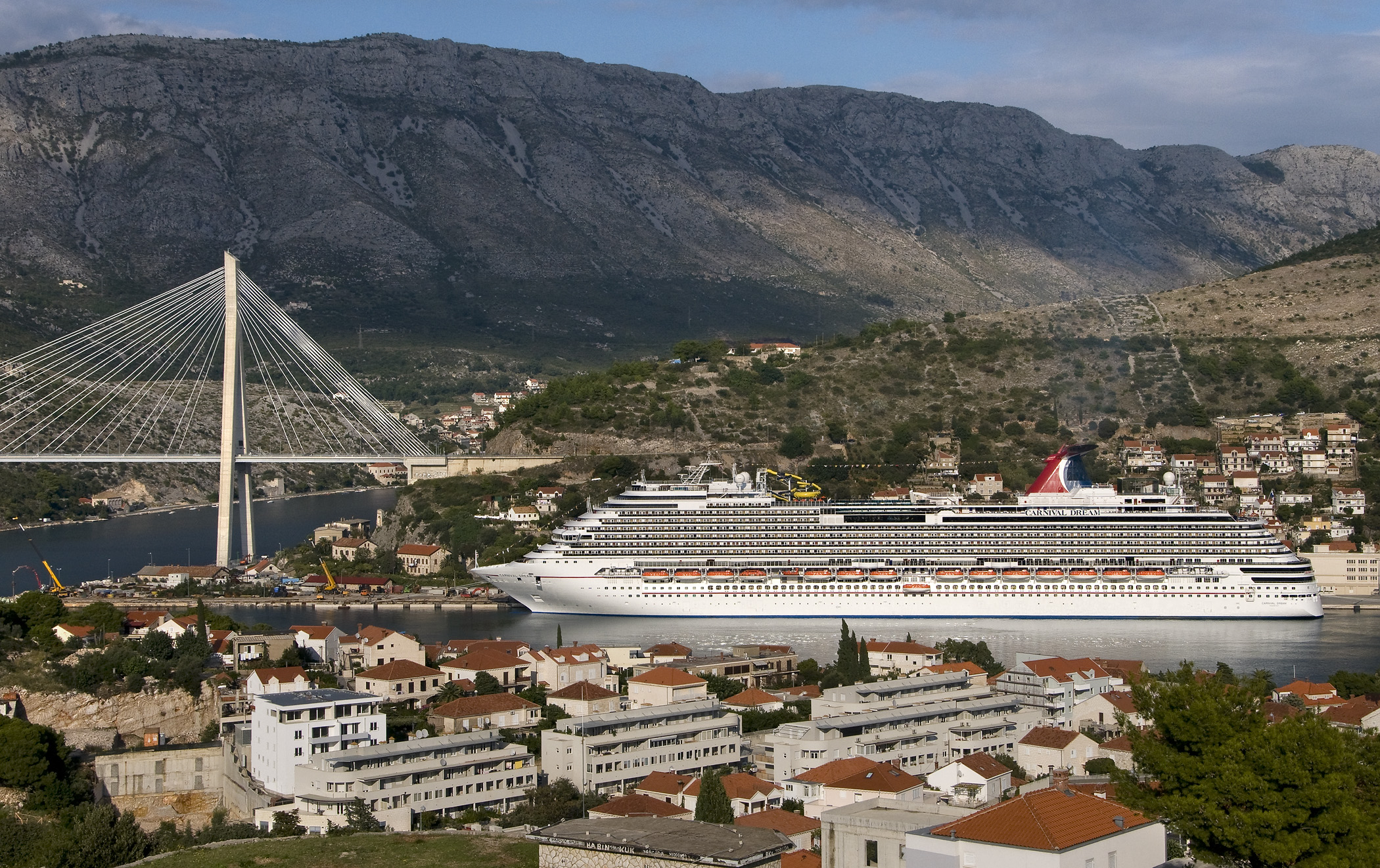 ¿Cómo funcionan los cruceros? ¿Cómo funcionan los cruceros?