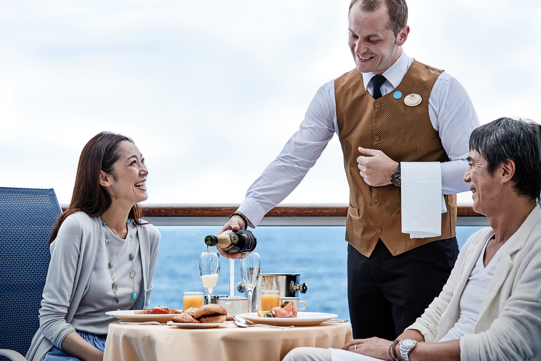 Comparar: cruceros Celebrity vs. Princess