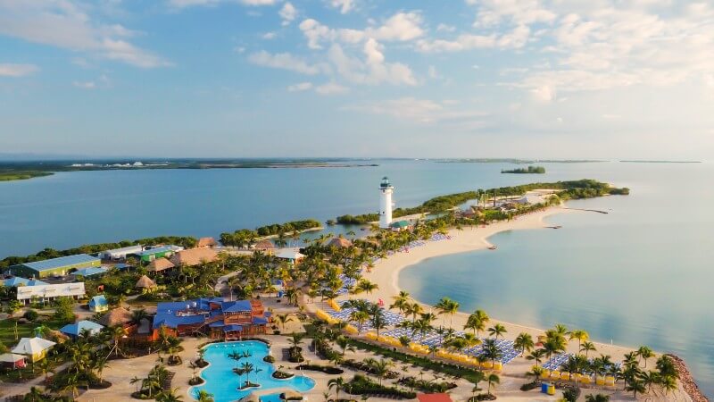 Las 12 mejores islas para cruceros privados (y quién las posee)