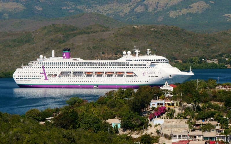 Guía de paquetes de bebidas de Ambassador Cruise Line (2024)