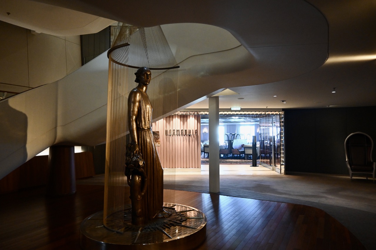 Primer vistazo: dentro del nuevo crucero Celebrity Beyond Primer vistazo: dentro del nuevo crucero Celebrity Beyond