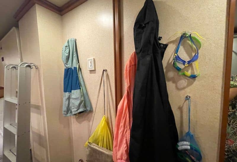 ¿Las puertas y paredes de las cabinas de los cruceros son magnéticas?