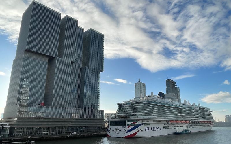 ¿Cuánto tiempo permanecen los cruceros en el puerto? ¿Cuánto tiempo permanecen los cruceros en el puerto?