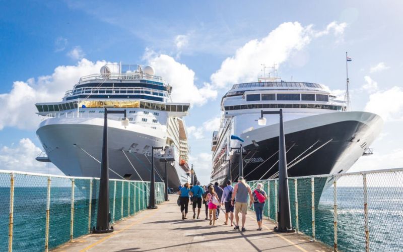 ¿Cuánto tiempo permanecen los cruceros en el puerto? ¿Cuánto tiempo permanecen los cruceros en el puerto?
