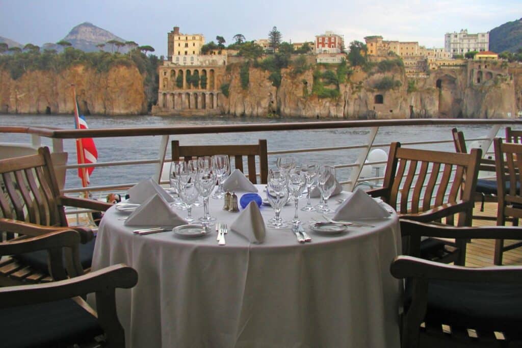 SeaDream Yacht Club presenta nuevas opciones gastronómicas veganas