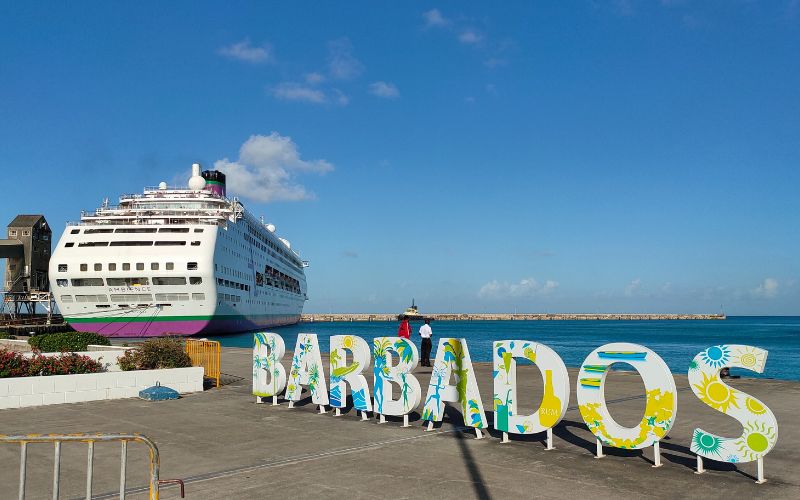 Barcos Ambassador Cruise Line: qué esperar Barcos Ambassador Cruise Line: qué esperar