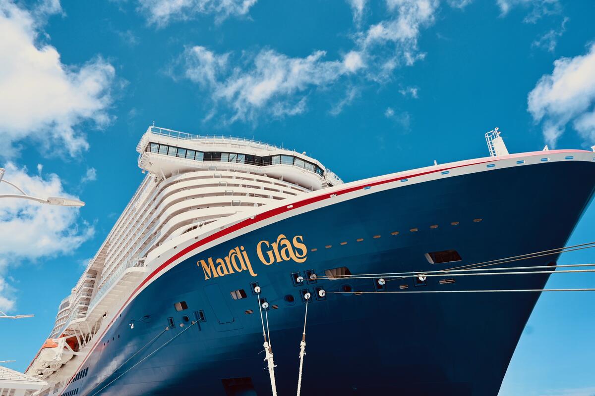 Las fotos muestran cómo se ve la nueva clase de cruceros de Carnival, desde una montaña rusa a bordo hasta un entretenimiento impresionante.