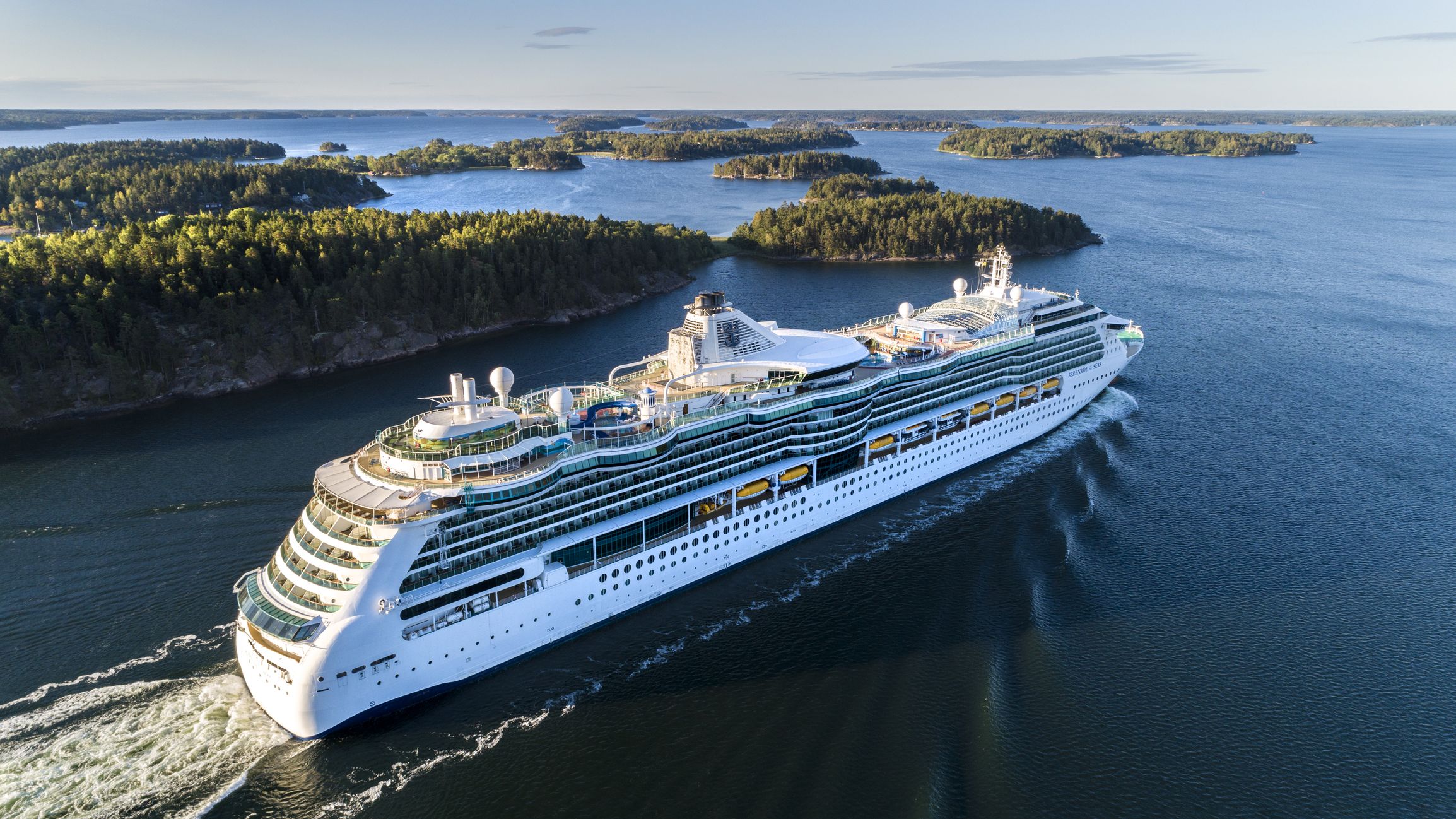 Comparación: MSC Cruceros vs. Royal Caribbean Comparación: MSC Cruceros vs. Royal Caribbean