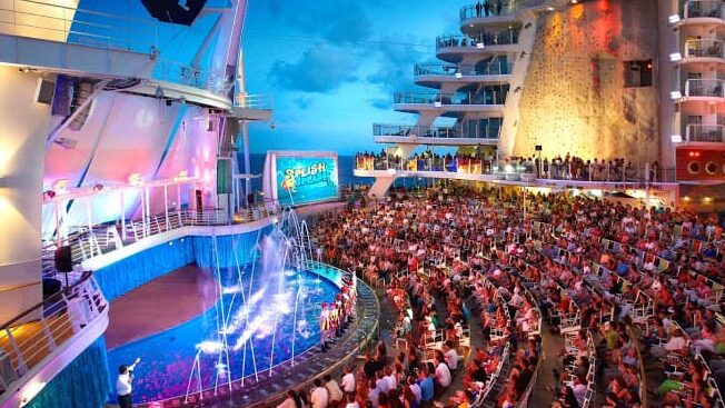 Dónde encontrar el mejor entretenimiento en cruceros Dónde encontrar el mejor entretenimiento en cruceros