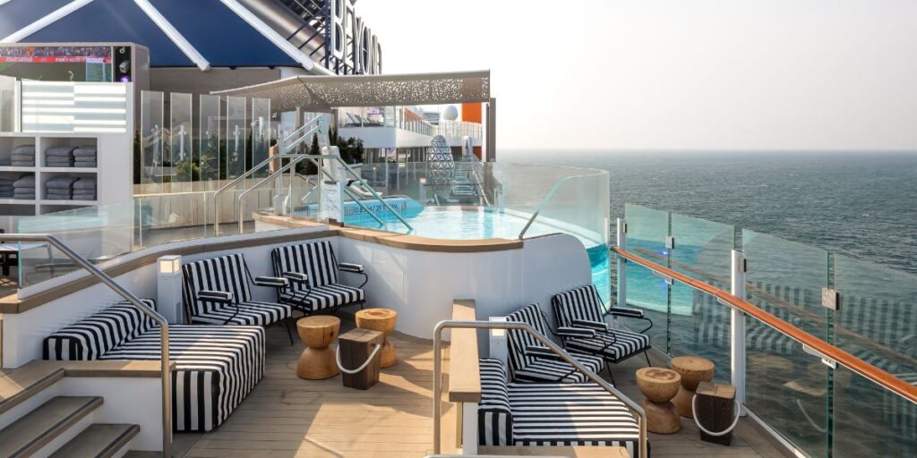 Explicación de los beneficios de las acciones de cruceros de celebridades Explicación de los beneficios de las acciones de cruceros de celebridades
