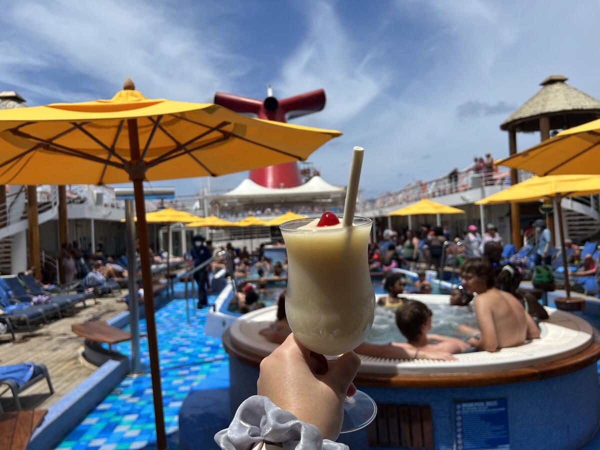 ¿Cuánto cuesta un paquete de bebidas en Carnaval? (2024)