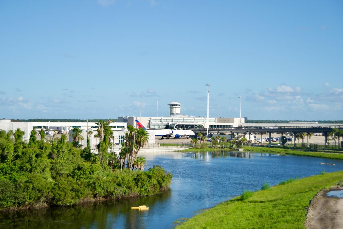 Los 4 aeropuertos cerca del puerto de cruceros de Puerto Cañaveral (2024)