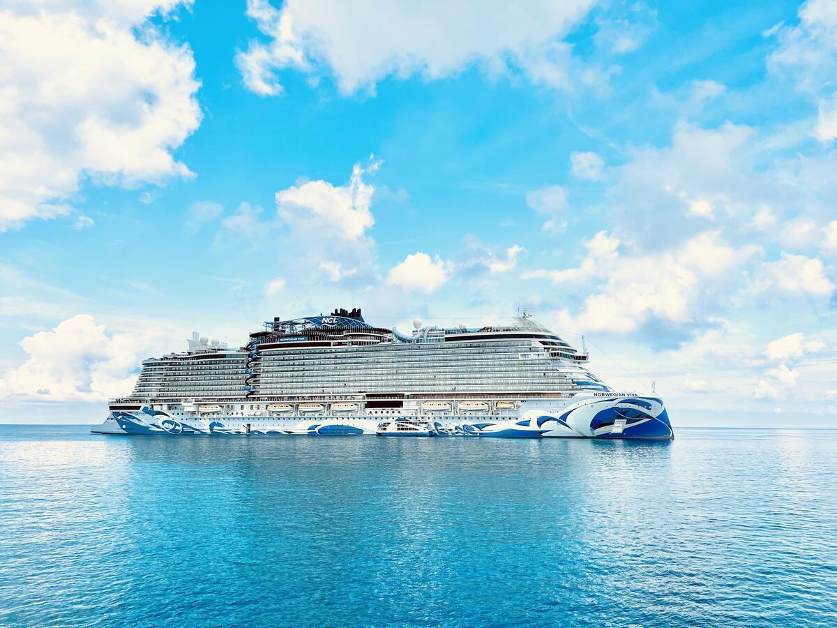 Informe de la semana de cruceros: comparación entre celebridades y noruegos, pros y contras de Royal Caribbean y más