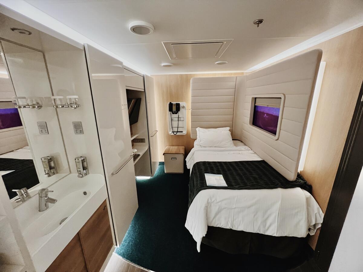 Una cabina tipo estudio por $457 en el Norwegian Encore