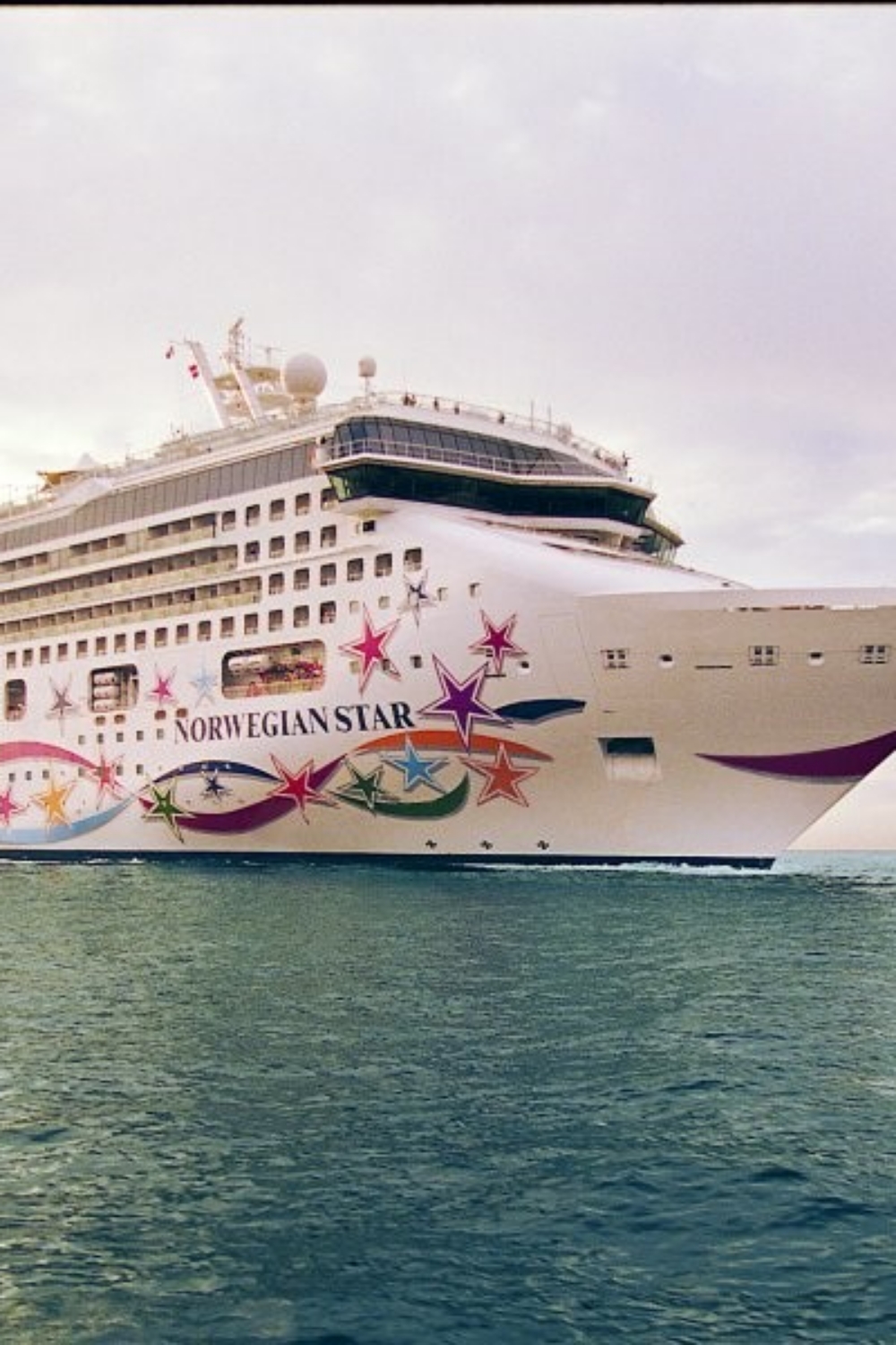 Pasajeros de cruceros molestos por cambios de itinerario de último momento que descarrilan todo un crucero