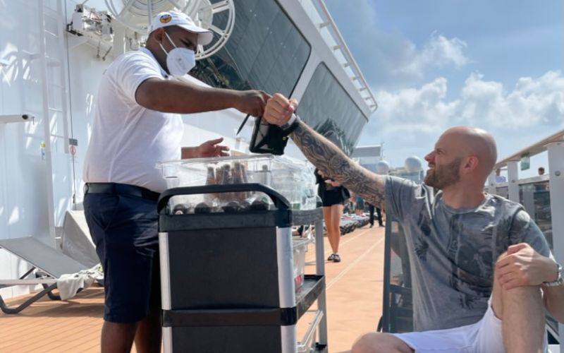 Precio y menú del paquete MSC Easy Plus (2024) Precio y menú del paquete MSC Easy Plus (2024)