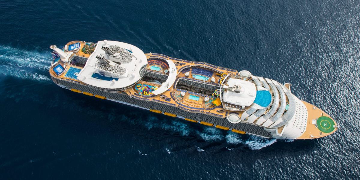 Crucero de Royal Caribbean bate récord de cruce transatlántico