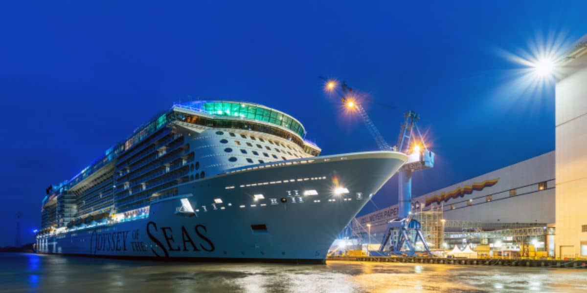 ¿Cuánto tiempo lleva construir un crucero?