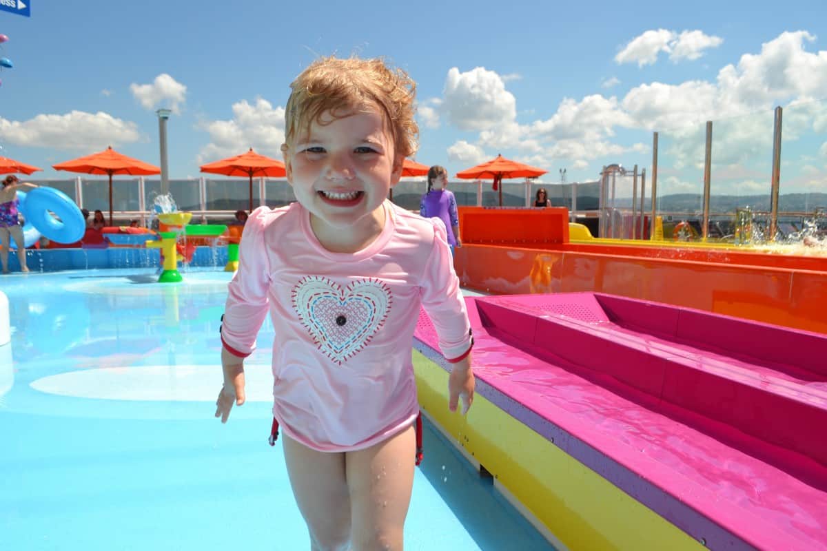 ¿Qué hace que Carnival Vista sea ideal para familias?