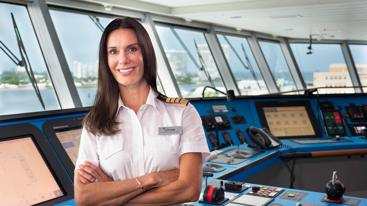 ¿Quién es la capitana Kate McCue?