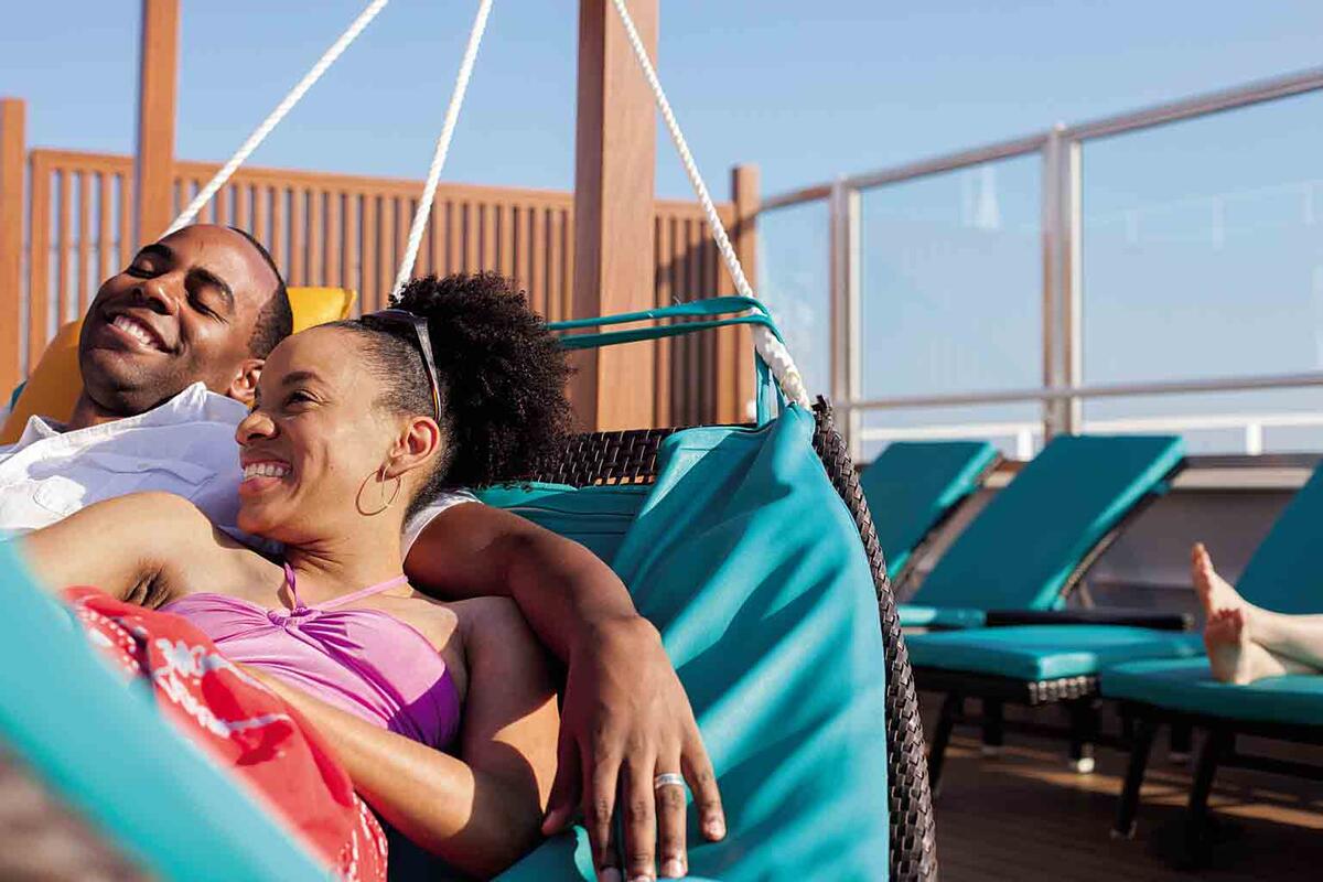 Las 15 mejores zonas solo para adultos en un crucero