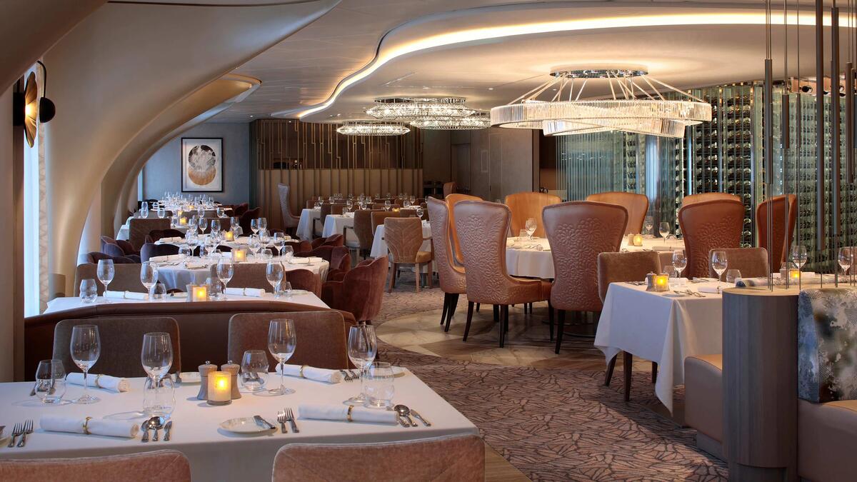 Guía de comidas flexibles frente a comidas tradicionales en cruceros