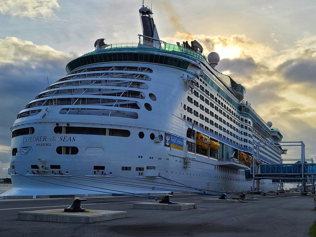 Informe semanal de cruceros: Camarotes que se deben evitar, dónde no comer en un crucero Carnival, cómo es pasar seis días en el mar y más.