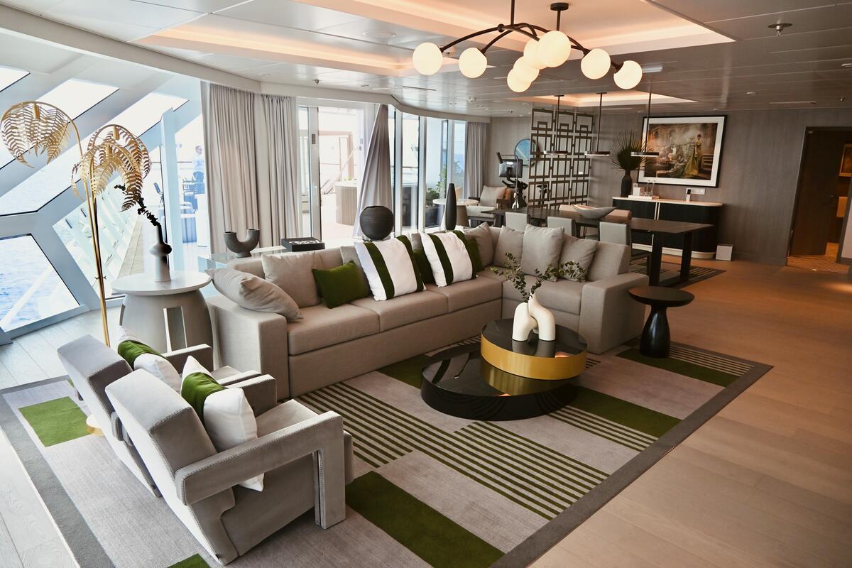 Eche un vistazo al interior de esta suite de 60.000 dólares en el nuevo crucero Celebrity Ascent