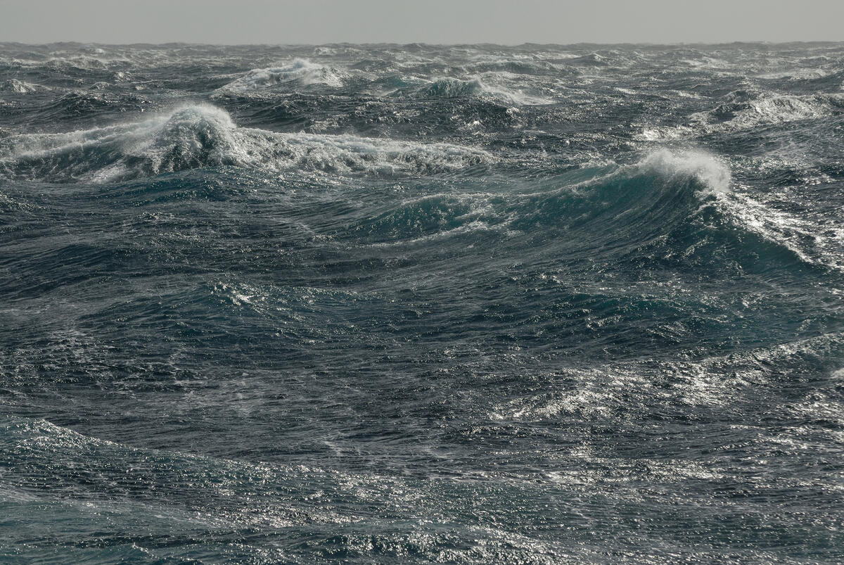 Los 9 mares más agitados del mundo para cruceros