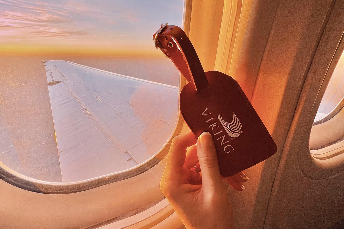 Reservé mi vuelo a través de la compañía de cruceros. Por este motivo, también debería considerar reservar el billete de avión a través de su línea de cruceros.