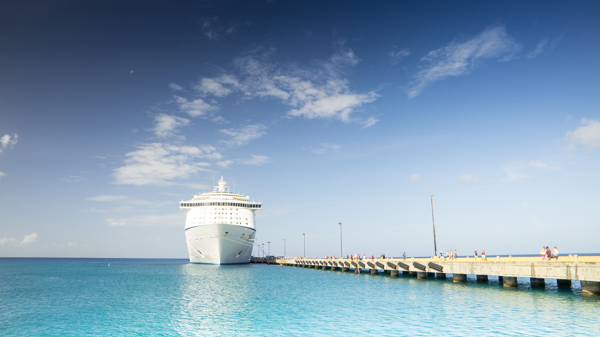 ¿Por qué los cruceros tienen que hacer escala en puertos extranjeros? ¿Por qué los cruceros tienen que hacer escala en puertos extranjeros?